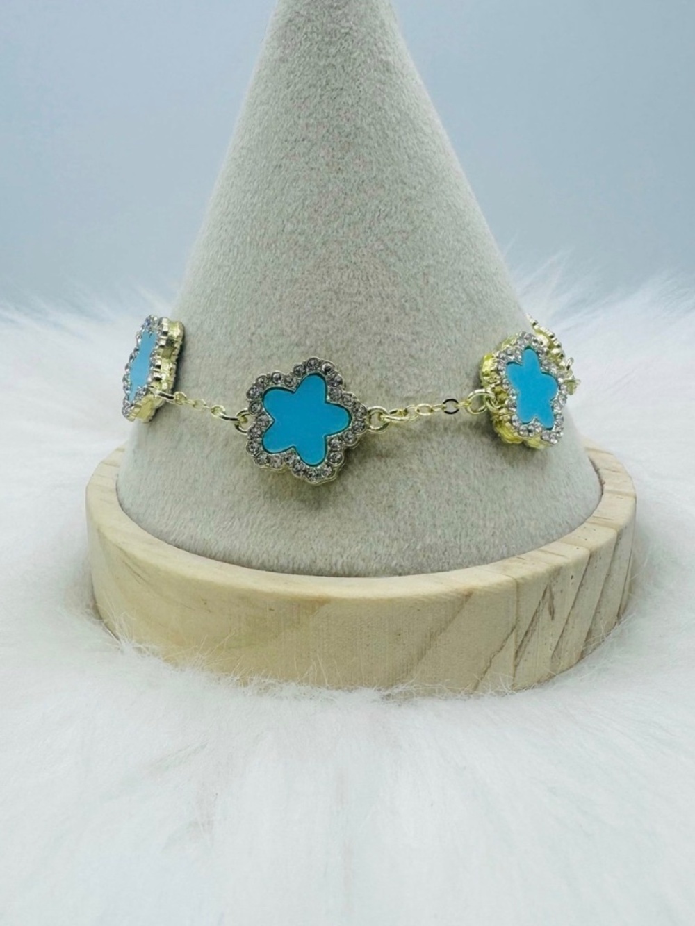 Camille Flower Bracelet in Blue